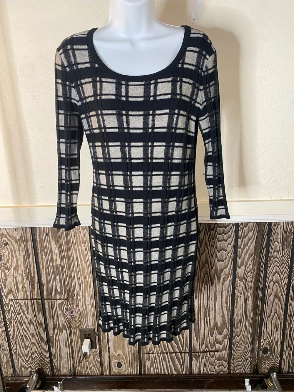 saks fifth avenue long sleeve dress Adolfo Saks Fifth Ave Long Sleeve Knit Dress Black Sz. Small Rhinestone Satin